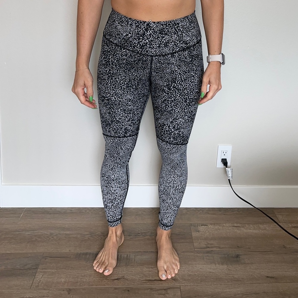 Lululemon Wunder Under 28” Printed Leggings